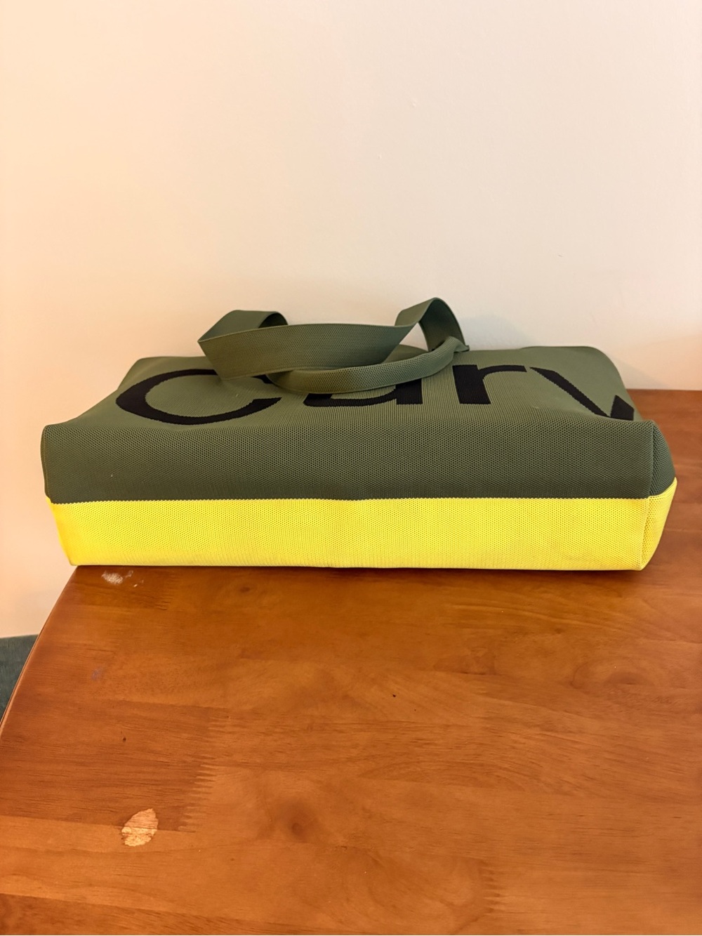 Curves Two Tone Knit Tote (Olive/Lime) (with custom bag insert) - Picture 5 of 10